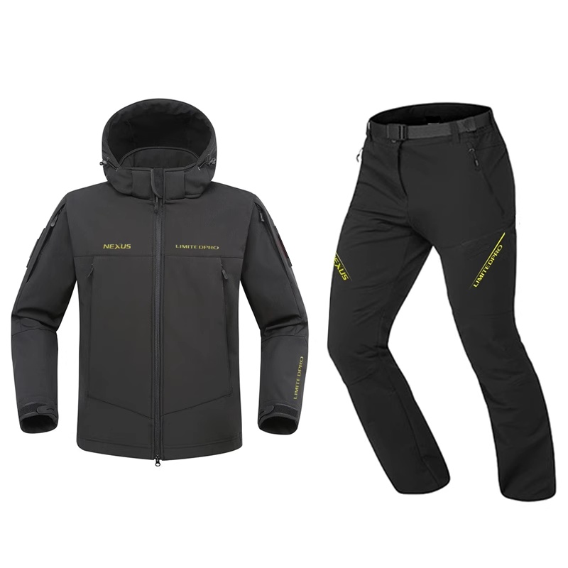 Nowy jesienno-zimowy wiatroodp – Fishing Rain Suit recenzja i cena